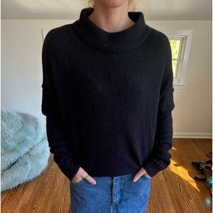 Black 360Cashmere sweater